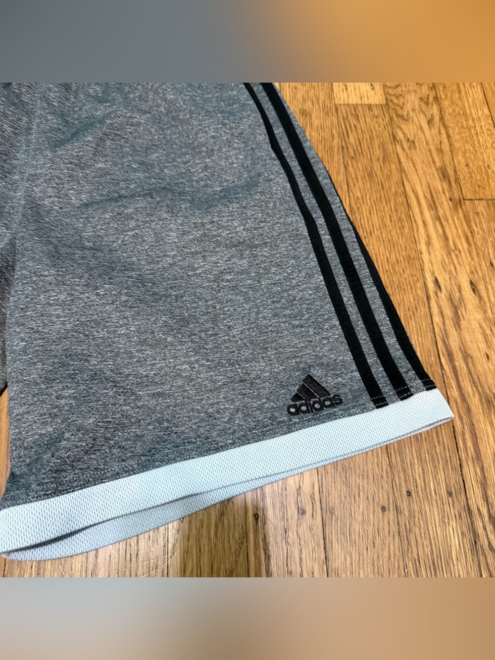 Adidas Boys Gray Athletic Shorts with Black Stripe size 18/20 - Picture 3 of 8